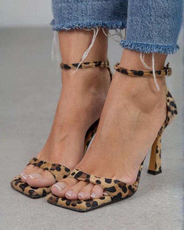 CORALIE | Chaussures Léopard — Audacieuses & Élégantes