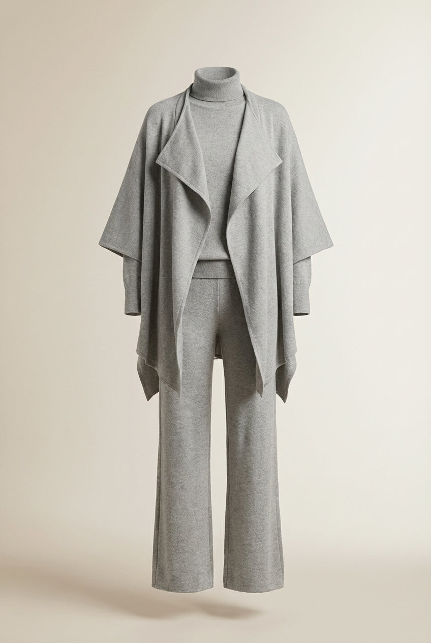 Lay-flat product shot of MELLA | Complet en Laine Douce