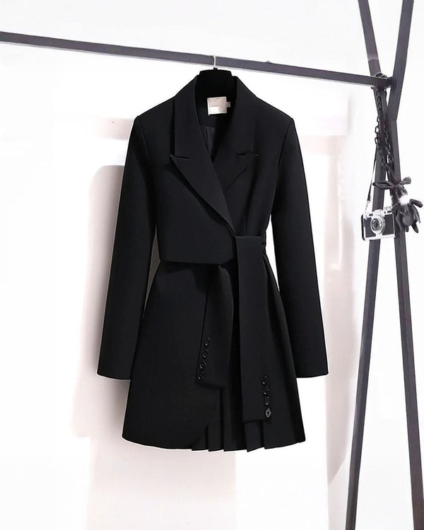 NATHALIA | La robe ceinturée d'élégance intemporelle