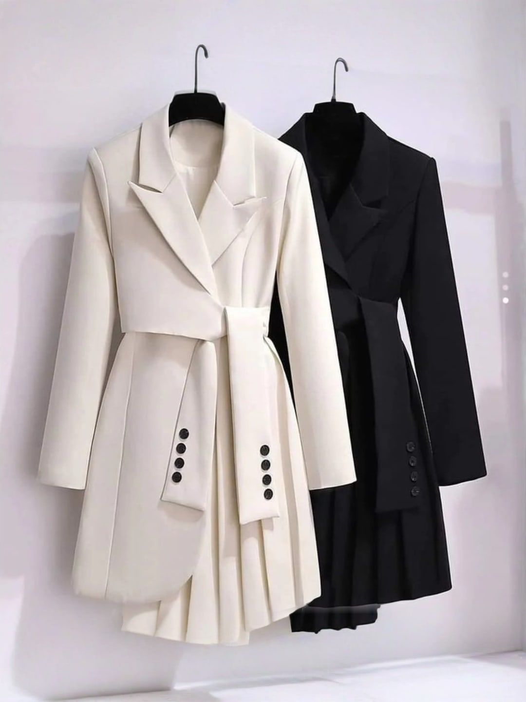 NATHALIA | La robe ceinturée d'élégance intemporelle