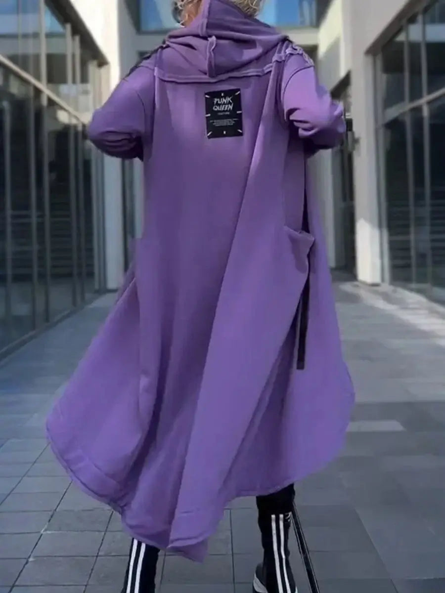 Longue hoodie zippée noire pour femme - style urbain et confort