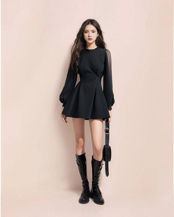 NIEN | Robe noire courte à col rond – Élégance minimaliste & confort automnal