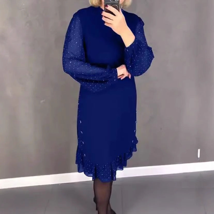 MILA | Noire à Strass & Col Rond