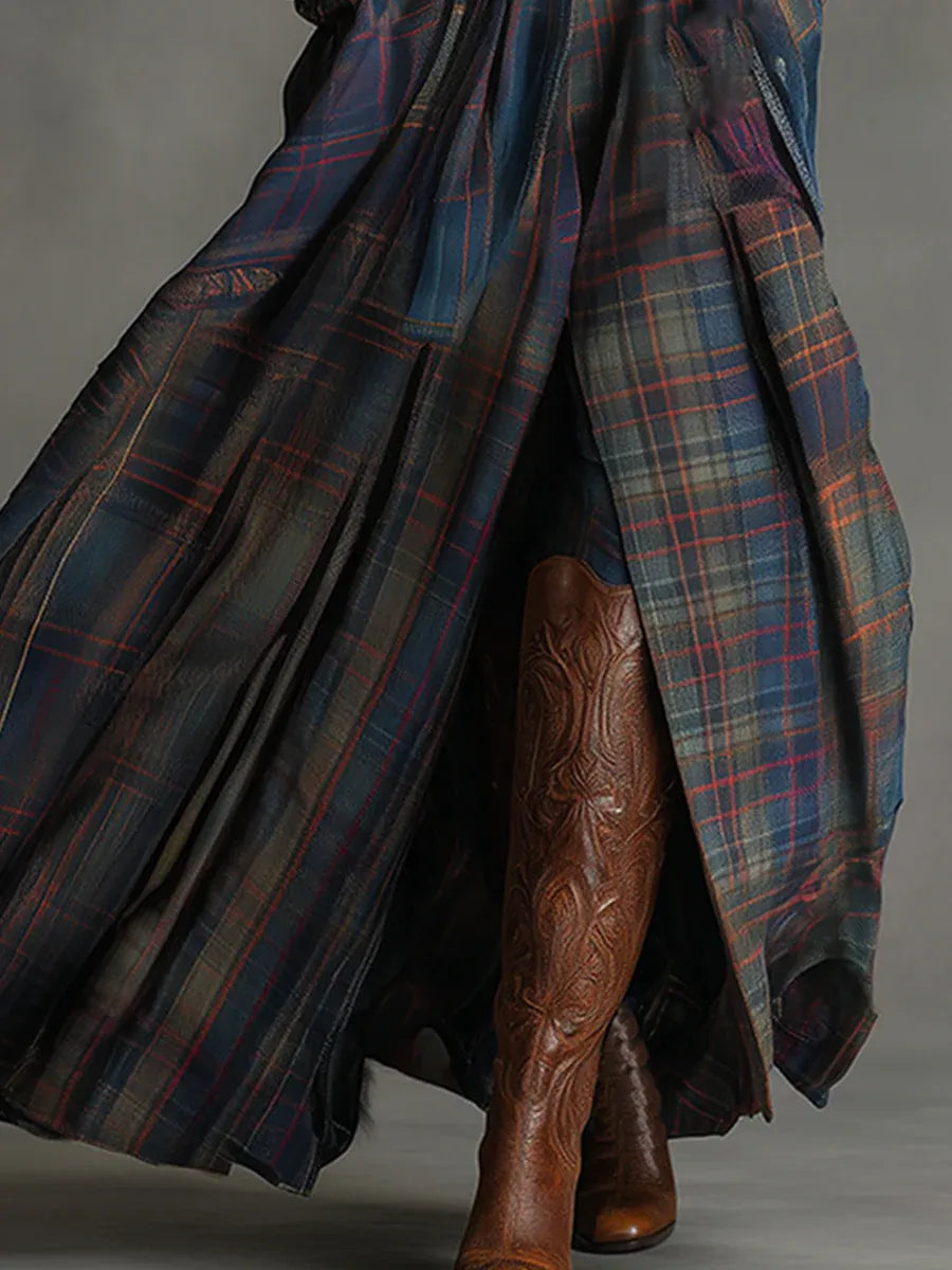 EDURNE | Élégance Bohème en Daim Bleu et Jupe à Carreaux