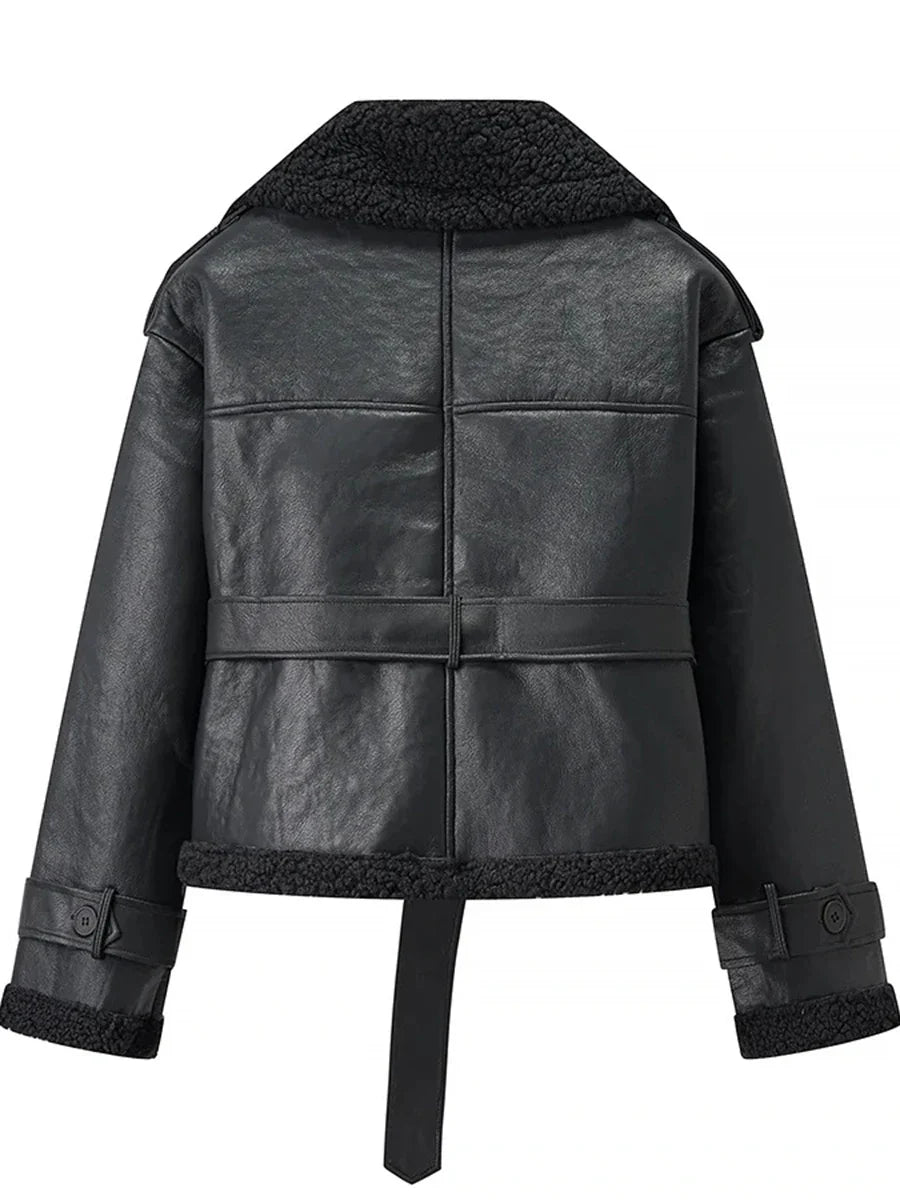 CAROLE | Veste d’Hiver Vintage – Douceur, Structure & Féminité