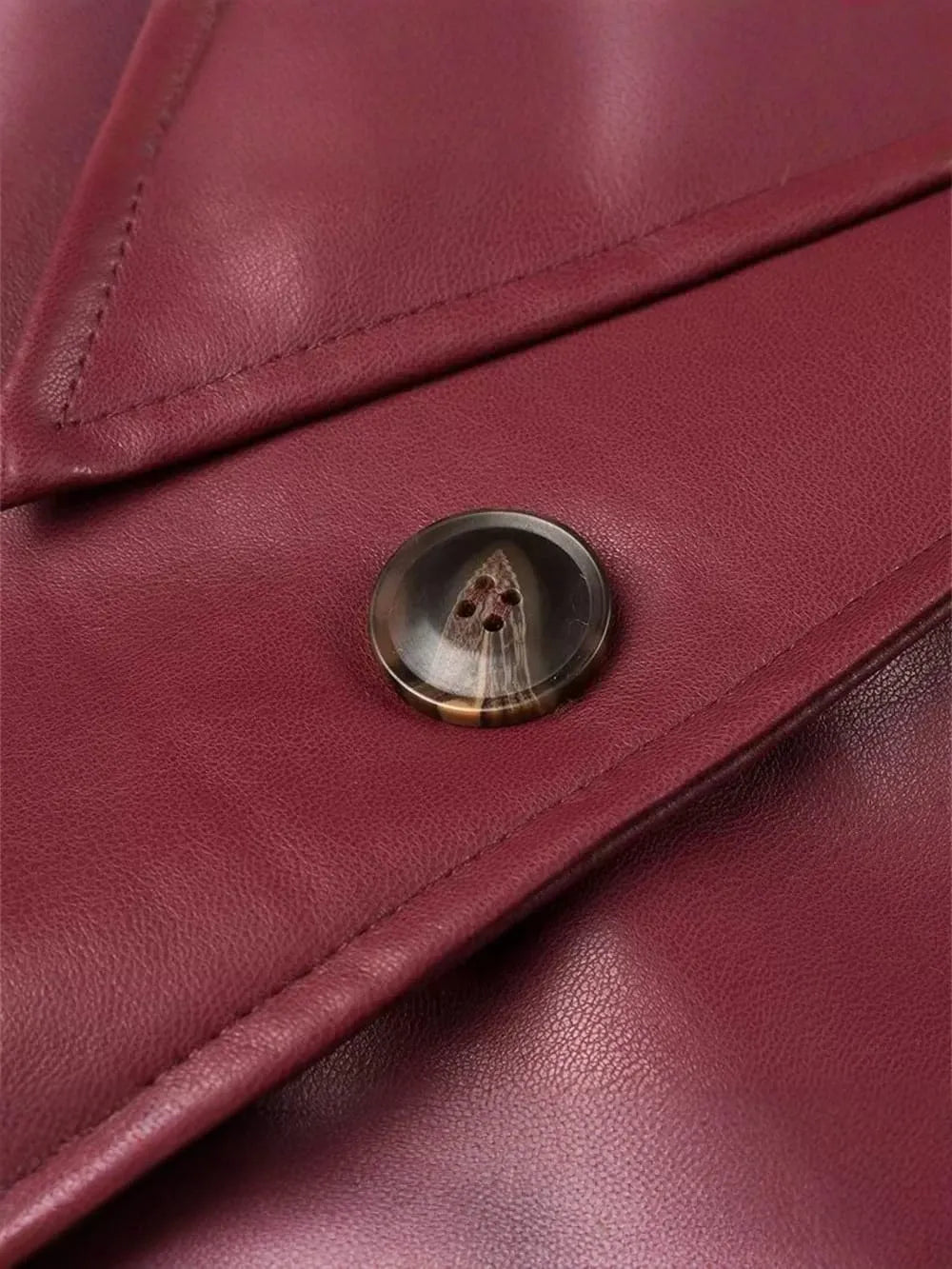 SUZANNE | Le manteau iconique de la saison