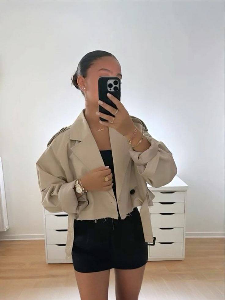 CAROLE | Trench Court Élégant & Moderne