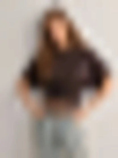 CELINA | Top Iconique Cintré & Intemporel