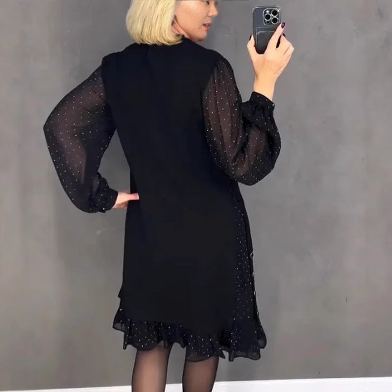 MILA | Noire à Strass & Col Rond